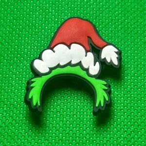 🌼 (5/$10 or 10/$15) NEW “Grinch Christmas” Fun Croc Shoe Charm Collection